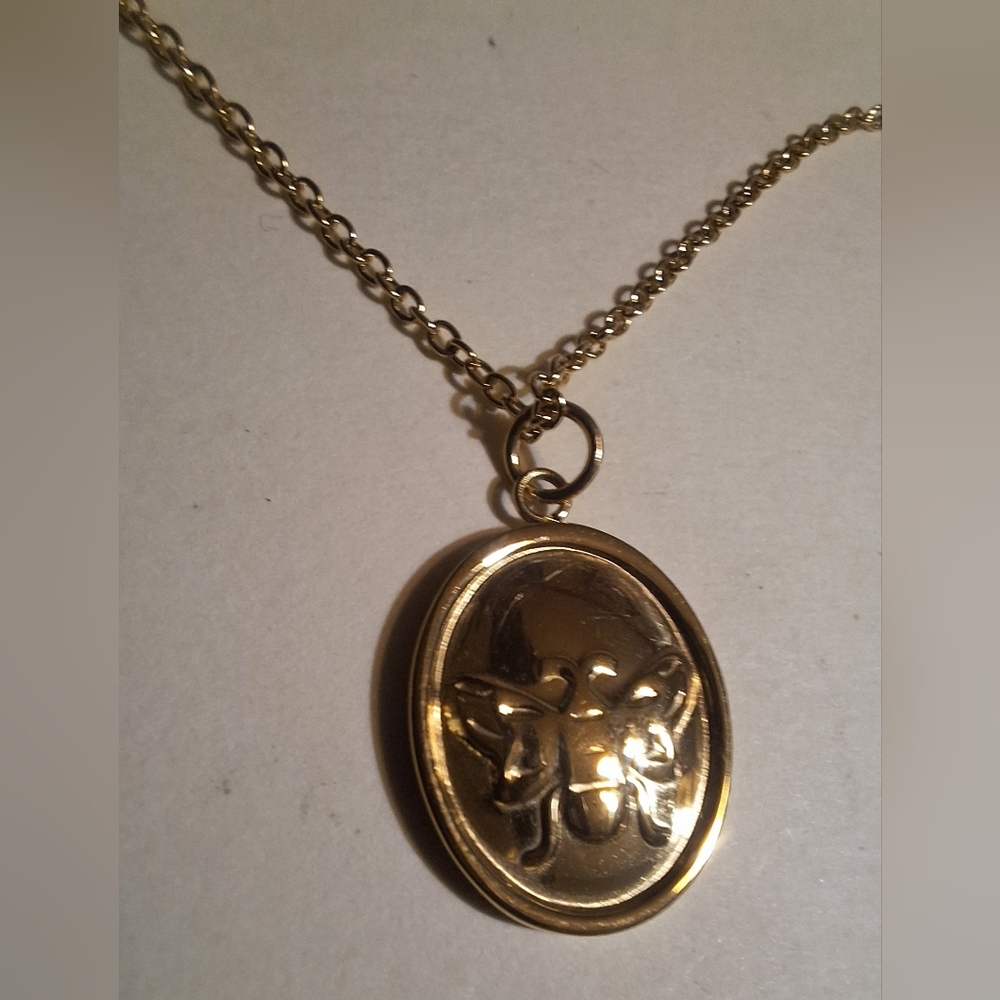 Boutique Gold Tone Bee Adjustable Necklace 17.75-19.5" NWOT